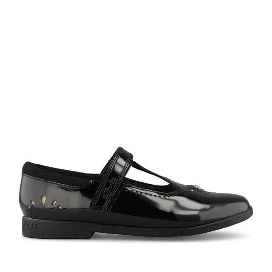 Clarks Girls Lock Wish F-FIT Tbar Shoe in Black Patent