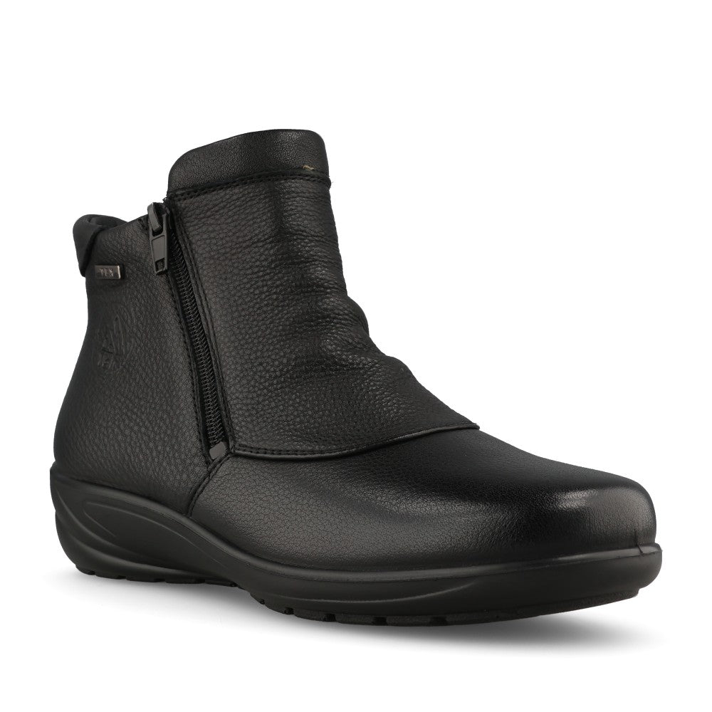 G-Comfort Ladies P-9521S Wide Fit Ankle Boot in Black