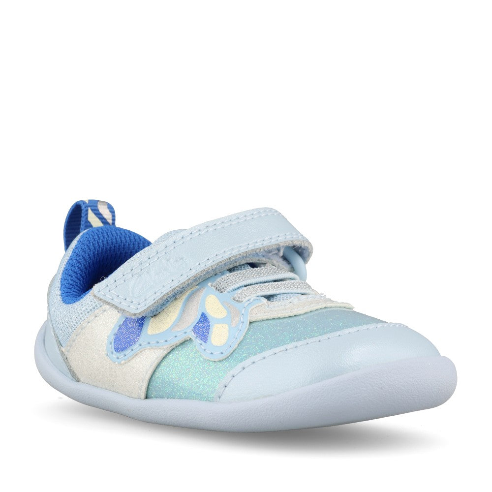 Clarks Boys Roamer Wing T F-Fit Shoe in Blue