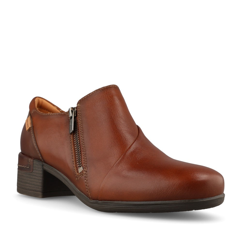 Pikolinos Ladies W6W-5902C1 Malaga Shoe In Cuero