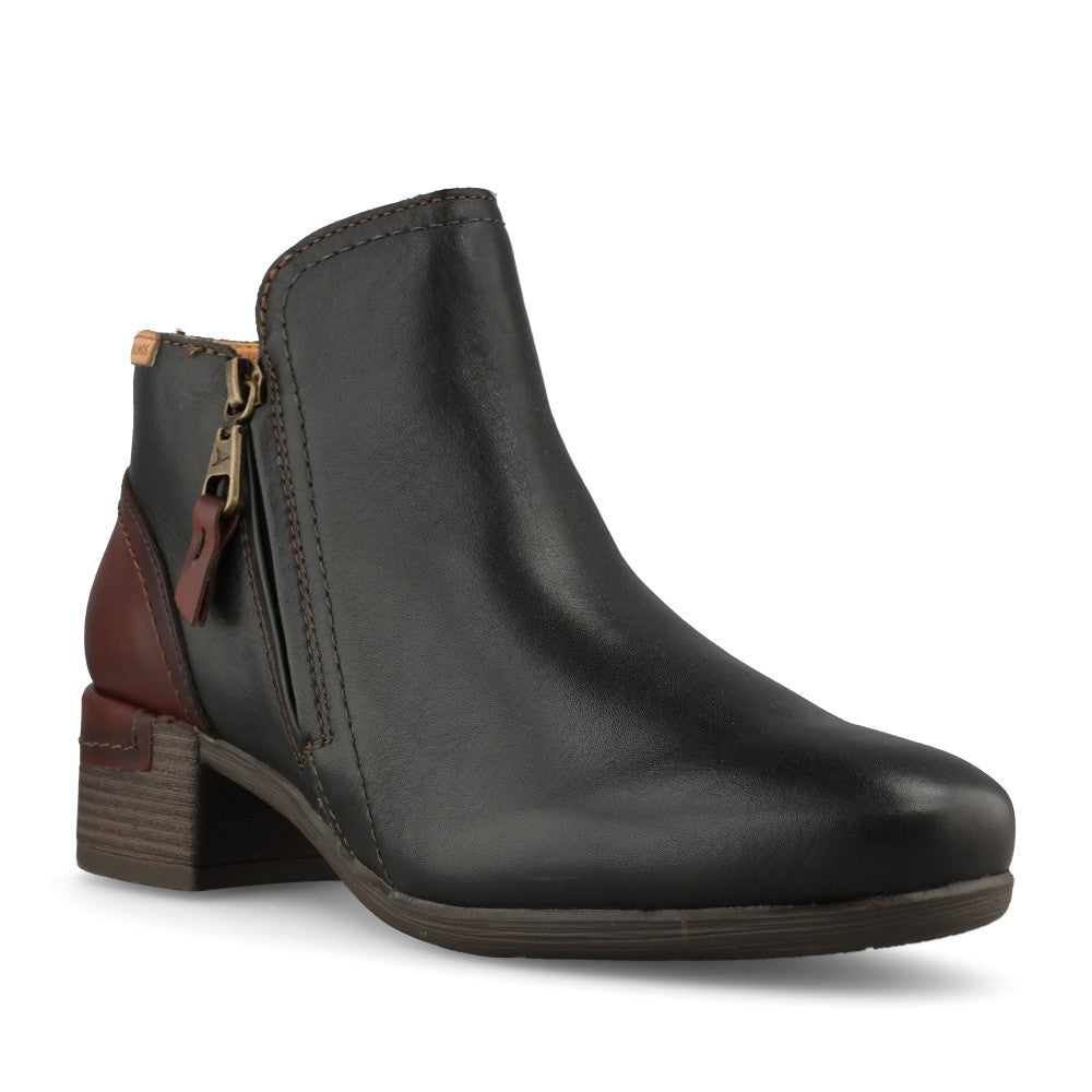 Pikolinos Ladies W6W-8648 Malaga Boot In Black
