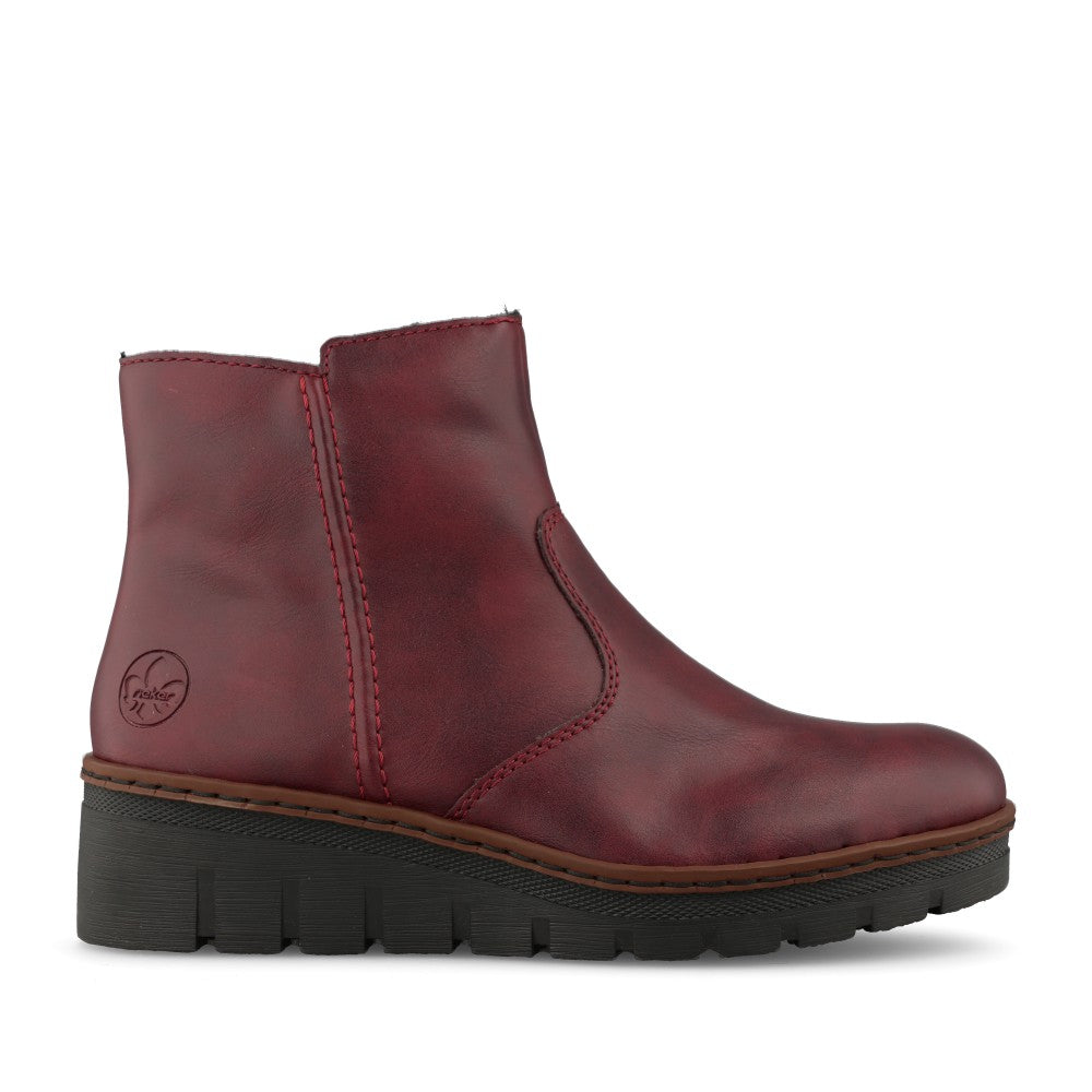 Rieker Ladies X9165-35 Ankle Boot In Red