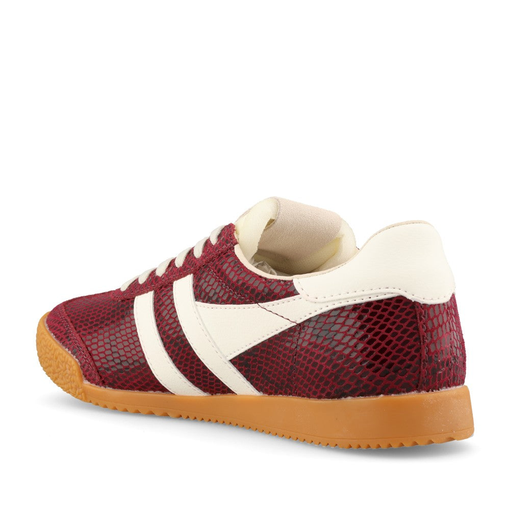 Gola Ladies Elan Serpent CLB946 Trainer In Wine
