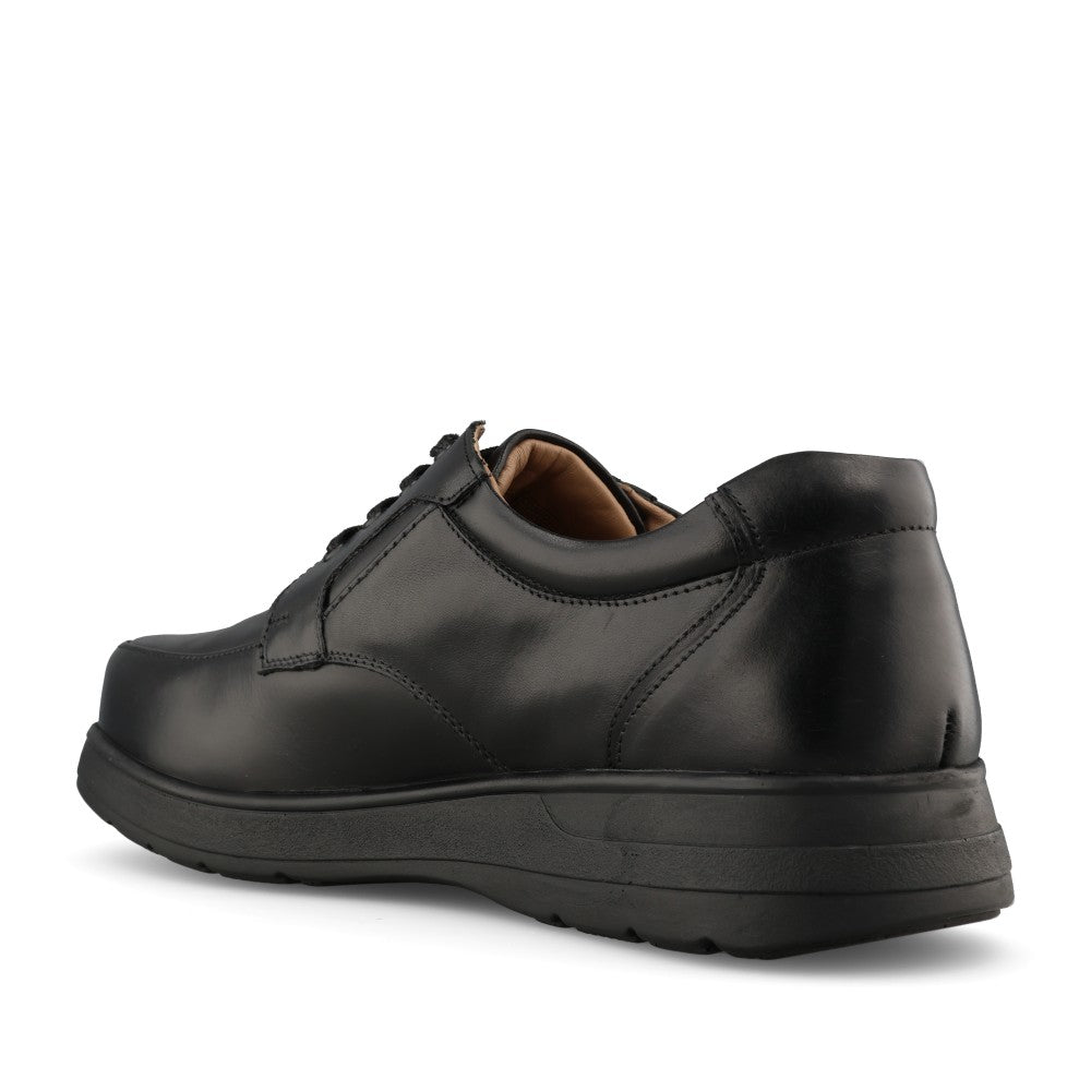 Mens Easy B Laced Congo 89202 Shoe in Black