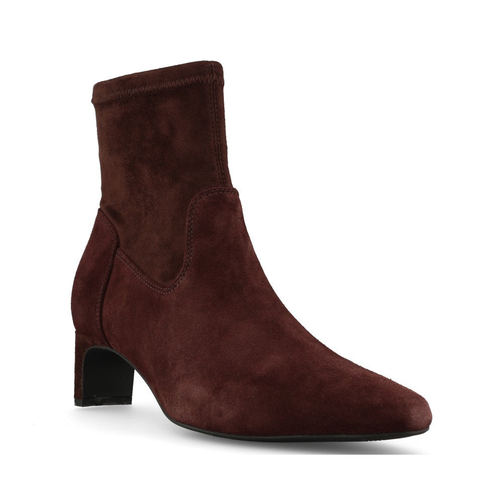 Clarks Ladies Edina Stretch Suede D-fit Boot In Brown Suede
