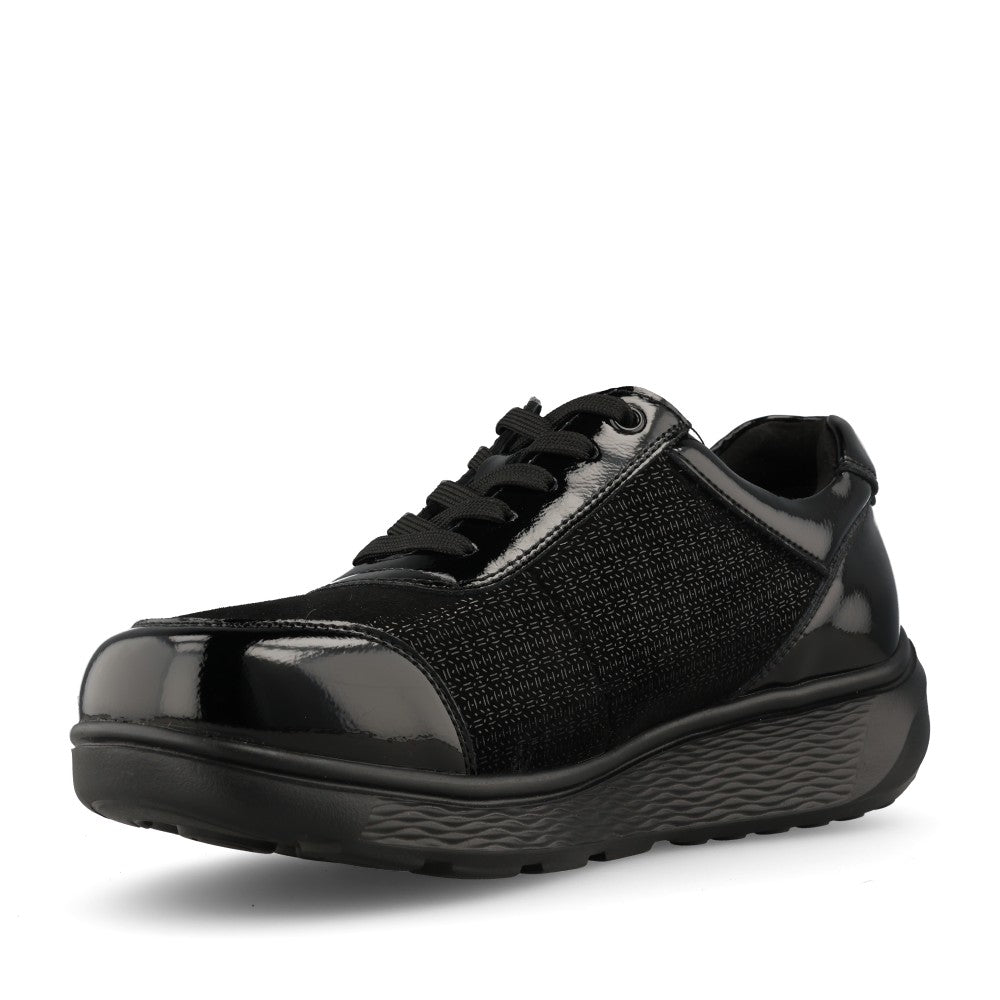 G-Comfort Ladies S-2725 Wide Fit Laced Shoe in Black Patent